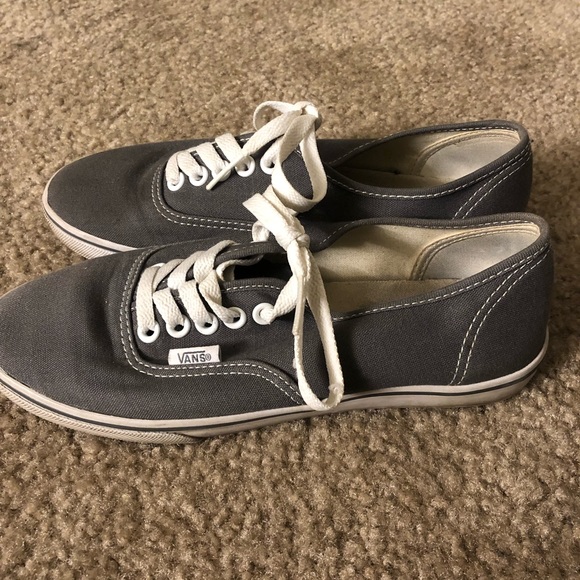 Size 6 women’s grey vans - Picture 3 of 5
